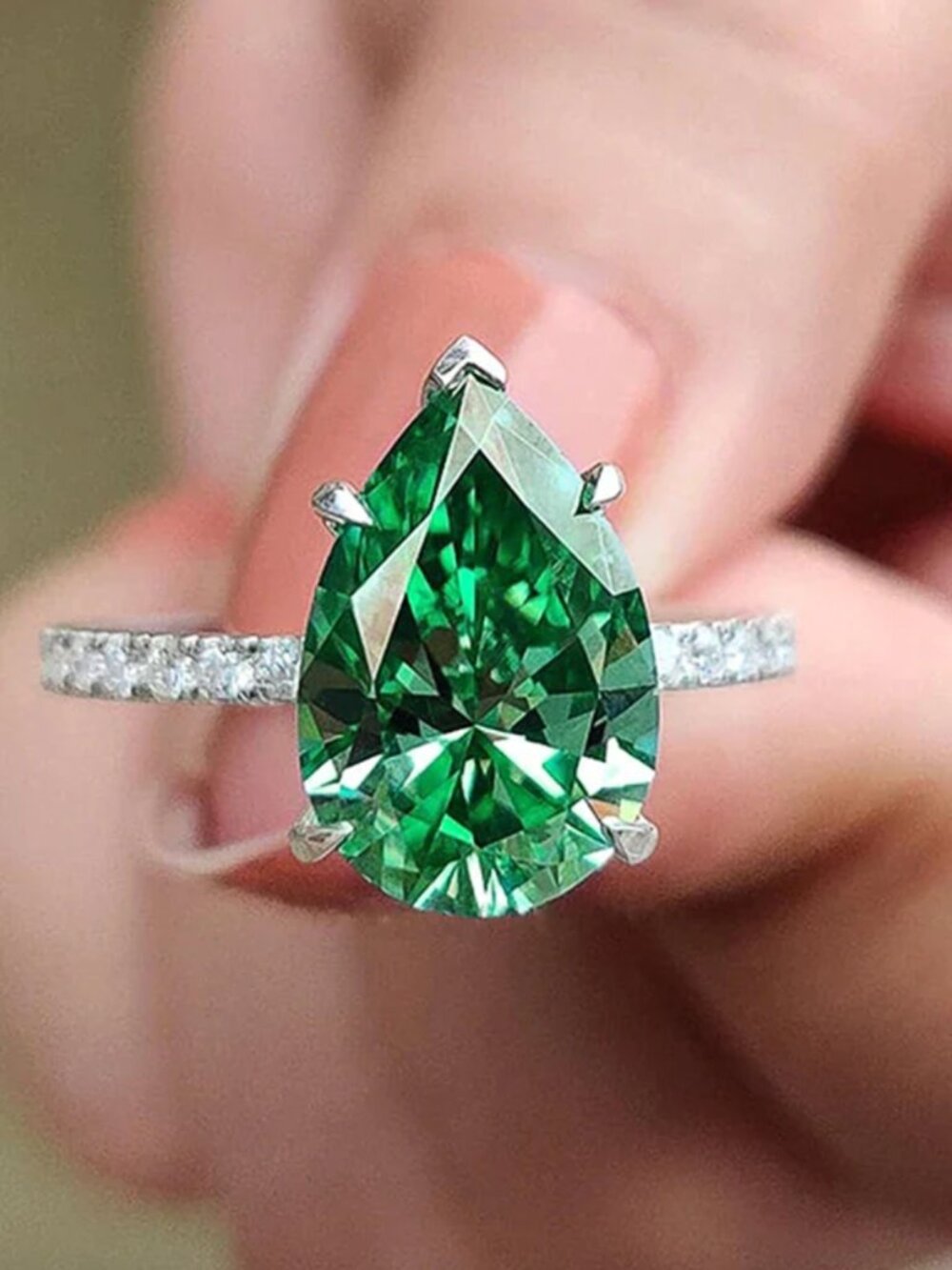 NEW 14k White Gold Emerald Green Pear Cut Diamond Ring Teardrop Ring Green Stone - Picture 3 of 4